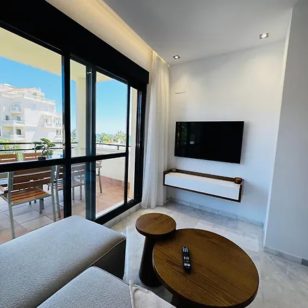 Apartment Luxury On The & Infinity Pool, Marbella Estepona