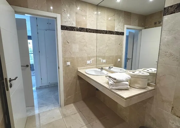 Luxury On The & Infinity Pool, Marbella Estepona