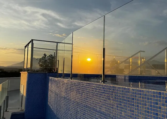 Apartamento Luxury On The & Infinity Pool, Marbella *